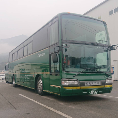 大型バス